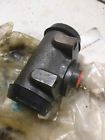124214 Clark Nos Forklift Wheel Cylinder Pn Core
