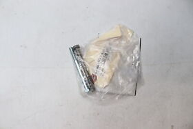 35315365 2-pk Doosan Keeper Bolt