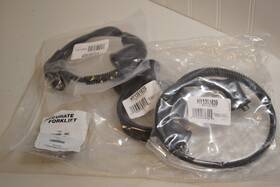Hy1361839 Accurate Forklift Lot Of 3 - Single Lead