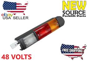 56630-13150-71 Aftermarket 56650-13130-71 56630-13131-71 Toyota 3 Colors Rear Lamp 48 Volts Bulbs Included