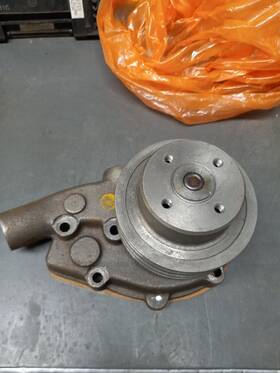 Cl874617 Aftermarket Clark Forklift Continental Engine Water Pump Without Gasket