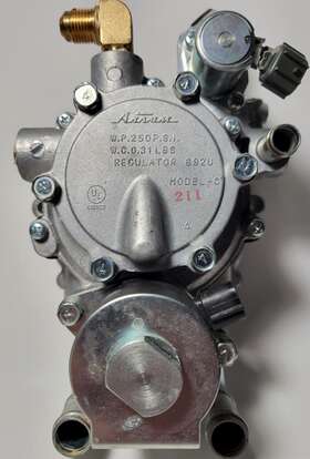 23580-u3270-71 Aisan 23530-u2201-71 Fuel Regulator Converter Vaporizer -