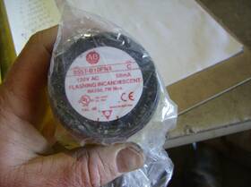 855t-b10fn8 Allen-bradley Flashing Incandescent