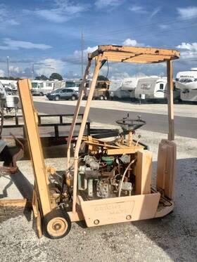 St-25 Allis-chalmers Small Stand On Propane Weight Mate Forklift Fork Lift St25