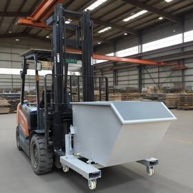 170166 Banfluxion Forklift Material Truck Dual-use Vehicle Loading Unloading Steel Hopper