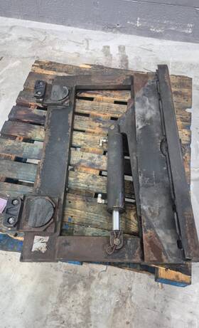 150-dss-00283997001 Cascade Class 4 42 Inch Side Shifter 15 000 Lb Cap Forklift Attachment 150-dss