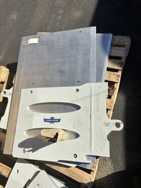 6908032 Cascade Rotating Clamp Attachment Arms For Nissan Forklift
