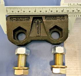 C-204186 Cascade Toyota Forklift Sideshifter Lower Hook