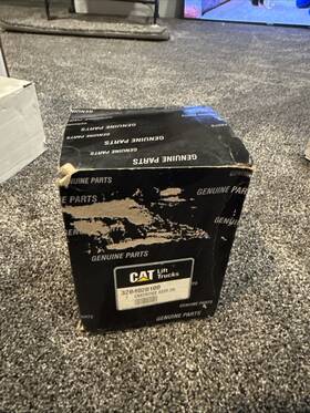32b4020100 Cat Caterpillar Mitsubishi Forklift Oil Filter