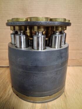 0353801 Caterpillar Mitsubishi Forklift Hydraulic Motor Assembly