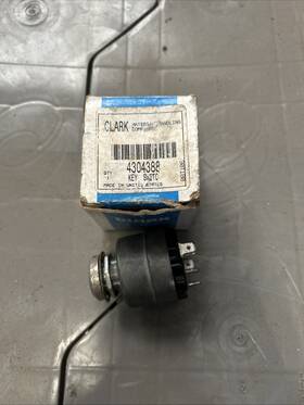 Sk-17160303j Clark 4304388 Ignition Switch