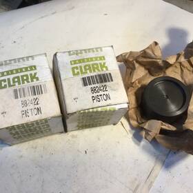 882422 Clark Piston Wheel Cylinder Set Of 2 Nib Nos Oem