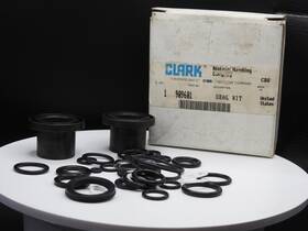 909601 Clark Forklift Seal Kit