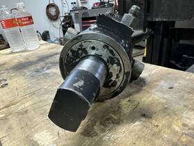 123399-001 Crown Forklift Tilt Cylinder Assy. Read Description Used
