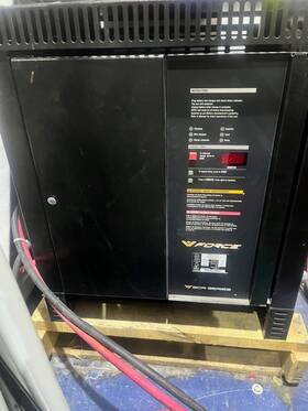 Smc36c-18134yg-00 Crown V-force Forklift Battery Charger