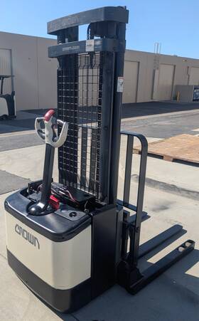 Ws2300-40tl Crown Electric Walkie Stacker Model