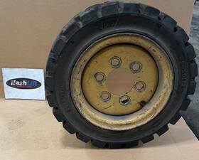 D700597 Daewoo Wheel - 7.00-15 Freight Fits Good Used Hb1c 105