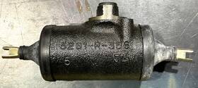 3261-r-356 Dana 841504 Clark Wheel Cylinder