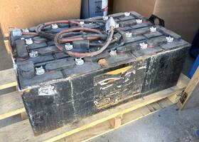 18-d35-13 Deka Forklift Battery 36v Untested