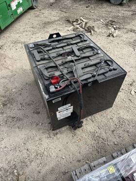 24-d85-13 Deka 24d8513 Forklift Battery Solar 48 Volt 510 Ah 32x28