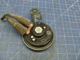 072200-7950 Denso Toyota Forklift Horn Assembly 36v 2a