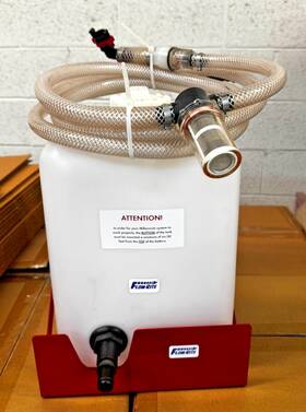 Ba-ms-702 Flow-rite Gravity Water Tank With Mounting Bracket No Auto-refill