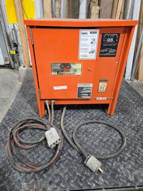 Gtc12-600t1 Gnb Batteries Ferrocharger La Type Battery Charger 12 Cell Forklift