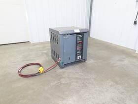 Scr100-18-750t1z Gnb V16-89301-01 Forklift Battery Charger 56v 750ah 116a 208/240/480v 3ph