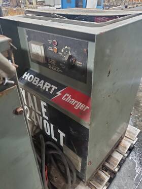 450a1-12r80 Hobart Forklift Battery Charger 12 Cells 1 Phase 60 Hz 6345-6