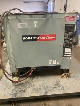 450c3-36 Hobart Forklift Battery Charger 36 V Phase 3 Volts 208/240/480