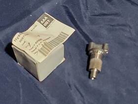 0097708 Hyster Nos Cam