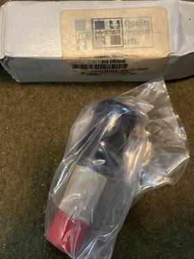 0316306 Hyster Valve Nos New Genuine Control Valve. Usa