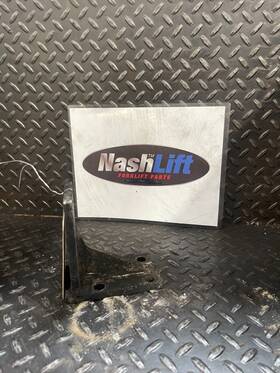 0377354 Hyster Bracket - Mounting Fits Good Used Hbu1 157