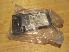 1331039 Hyster Hinge