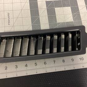 2067476 Hyster 1339265 Inlet Grill Lpw31q