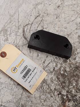1533231 Hyster Plate Nut Mast Mounting
