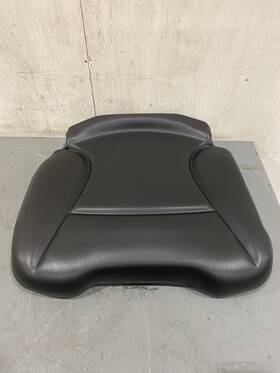 15368359 Hyster Bottom Forklift Cushion Pvc With Switch Black