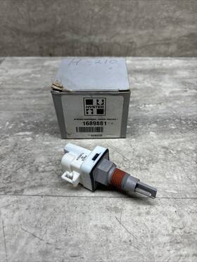 1689881 Hyster Oem Coolant Level Sensor New