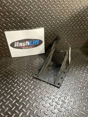 2040526 Hyster Bracket Wldmt Fits Good Used Hb1c 104