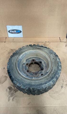 2070074 Hyster Wheel - 7.00x15 4 Pc Rim Fits Good Used Hb1c 109
