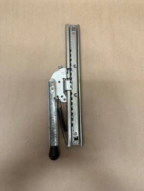 335553 Hyster Frame Seat Rachet New