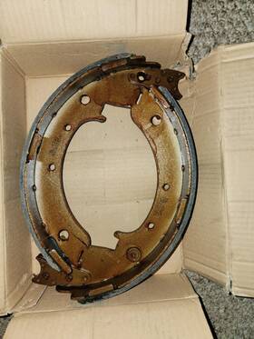 4090078 Hyster 4090077 Brake Shoe Kit Both Sides Rh #4090078 And Lh #4090077