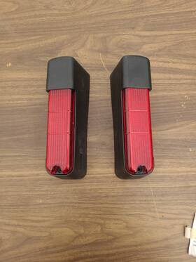 580085910 Hyster Yale Tail Lights Base Left And Right