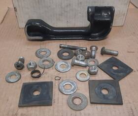 8500111 Hyster #8500111 Forklift Handle With Hardware F126