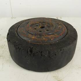 85s-23-ee Hyster Super Solid Forklift Tire With Rim 16-1/4 Inch X6 X11-1/4 6 Bolt