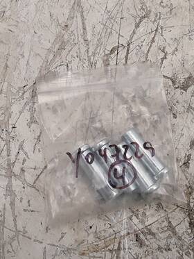 Y047225 Hyster Pin Rod Lot Of 4