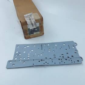 4207512 Interface Vb-72 Gasket Spacer Plate For Heavy Duty Forklift Trucks