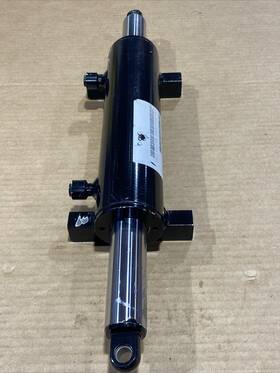 1001234461 Jlg Steering Cylinder 1530w New