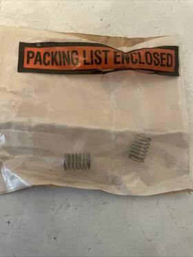 Dk152116-0200 Komatsu Genuine Forklift Spring Set Of 2 New Oem