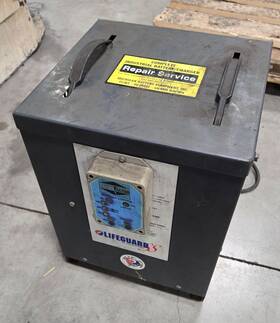 Ls12-30f1a Lifeguard Forklift Battery Charger Condition Unknown